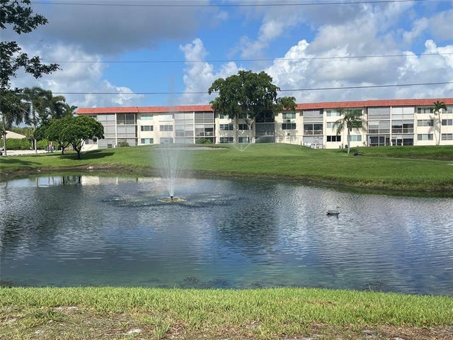 1 of 69 - 8962 S Hollybrook Blvd 308, Pembroke Pines, FL