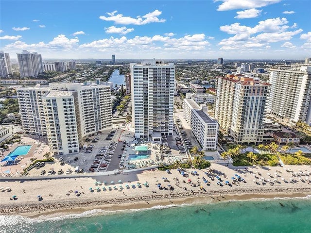 3 of 32 - 3140 S Ocean Dr 208, Hallandale, FL