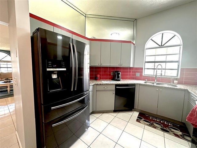 4 of 30 - 5379 Verona Dr E, Boynton Beach, FL