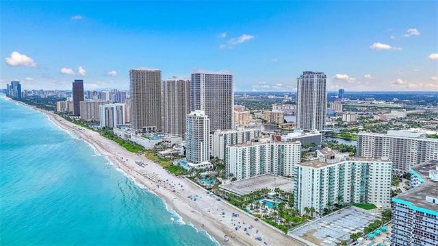 1 of 30 - 3901 S Ocean Dr 10d, Hollywood, FL