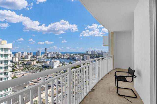 2 of 40 - 1745 E Hallandale Beach Blvd Ph03w, Hallandale, FL