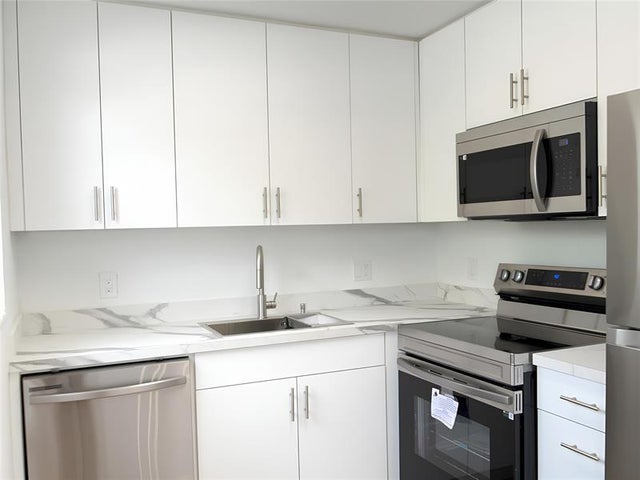 3 of 43 - 109 Harwood J 109, Deerfield Beach, FL