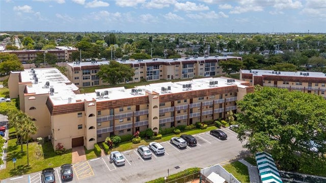 2 of 36 - 2711 N Pine Island Rd 112, Sunrise, FL