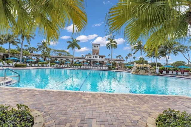 2 of 40 - 5747 Nw 119th Dr, Coral Springs, FL