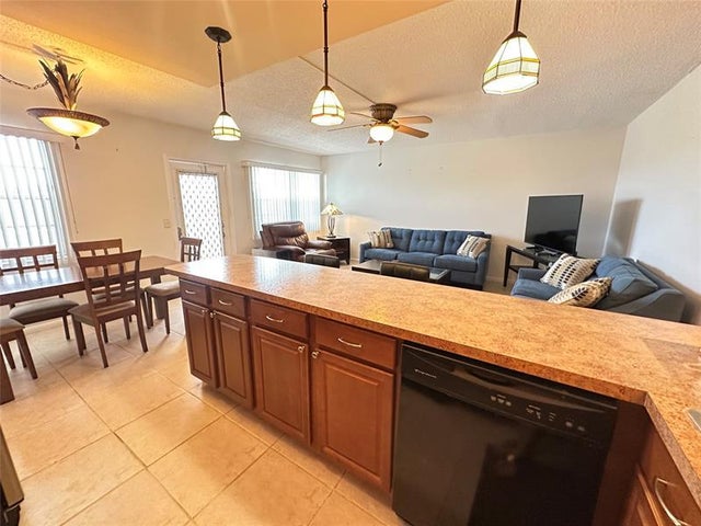 5 of 59 - 4006 Ellesmere A 4006, Deerfield Beach, FL