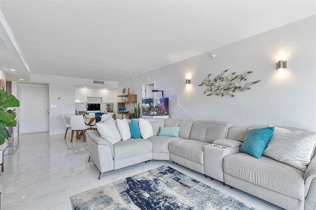 5 of 30 - 20505 E Country Club Dr 1534, Aventura, FL