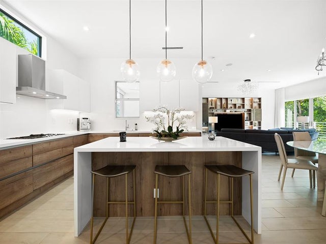 2 of 38 - 12 Se 10th Ave, Fort Lauderdale, FL