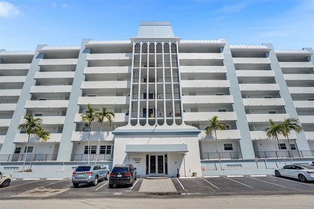 4 of 89 - 3051 Ne 48th St 509, Fort Lauderdale, FL