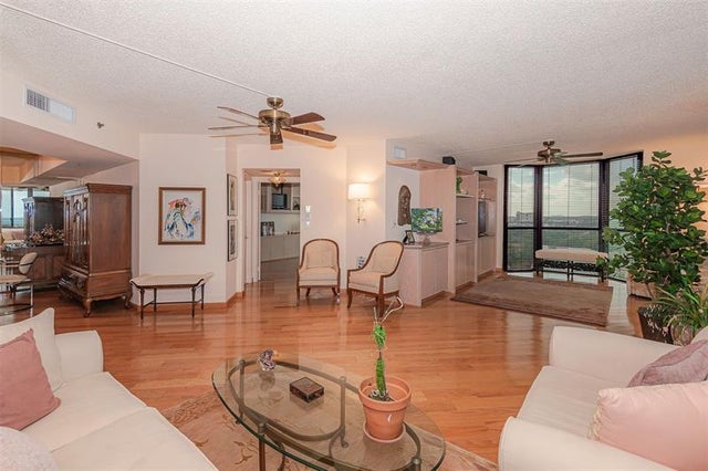 1 of 30 - 3598 Yacht Club Dr 1402, Miami, FL
