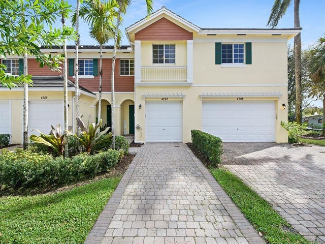3 of 21 - 4792 Sundance Way 4792, Davie, FL