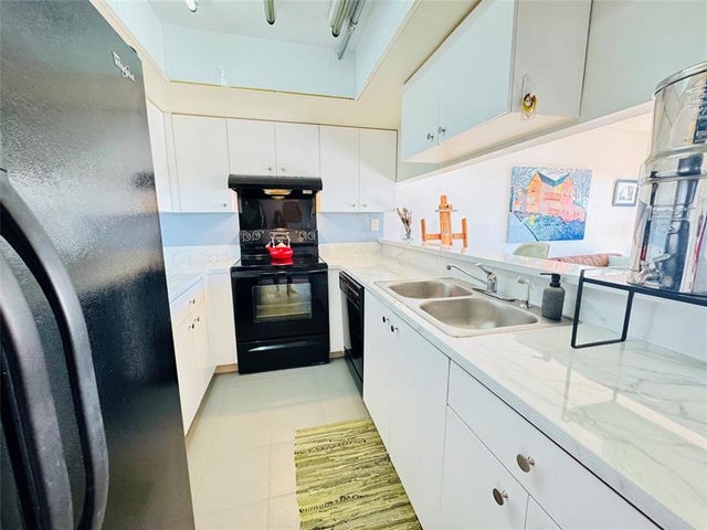 3 of 24 - 701 Nw 19th St 510, Fort Lauderdale, FL