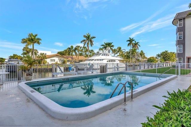 4 of 55 - 3111 Ne 51st St 205, Fort Lauderdale, FL