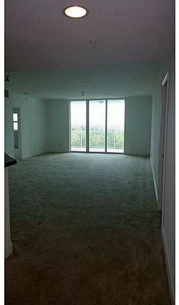 2 of 10 - 14951 Royal Oaks Ln 1608, North Miami, FL