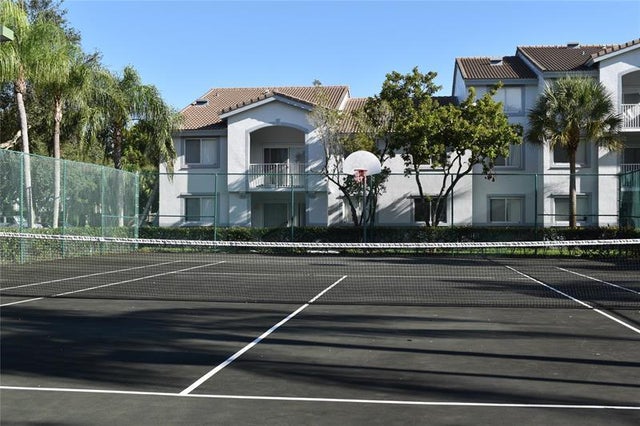 5 of 36 - 2600 S University Dr 111, Davie, FL