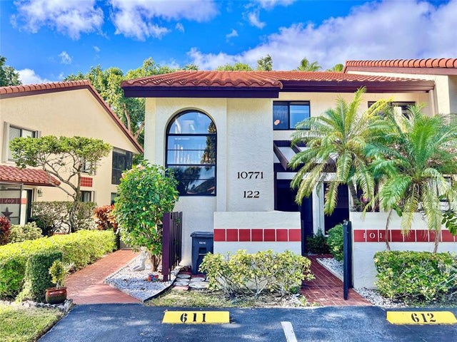 1 of 59 - 10771 Palm Lake Ave 201, Boynton Beach, FL