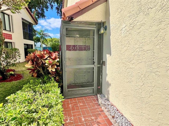 3 of 59 - 10771 Palm Lake Ave 201, Boynton Beach, FL
