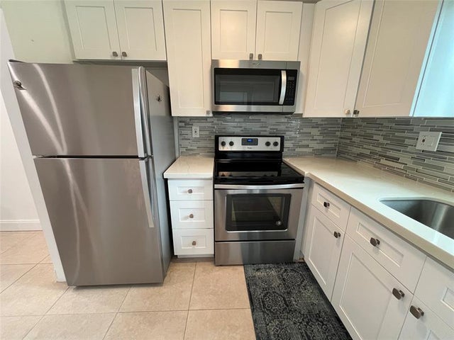 1 of 29 - 2100 Ne 38th St 128, Lighthouse Point, FL