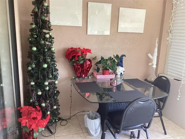 4 of 16 - 9235 Sw 8th St 505, Boca Raton, FL