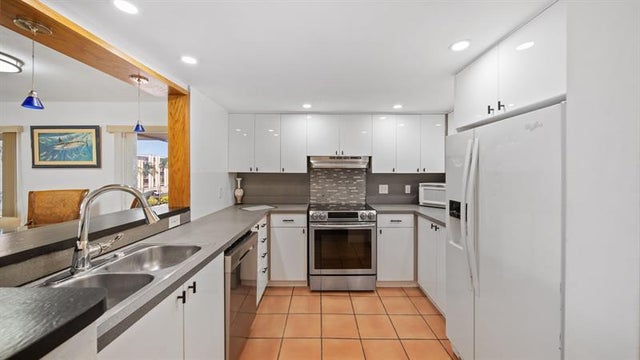 4 of 28 - 1700 Se 15th St 302, Fort Lauderdale, FL