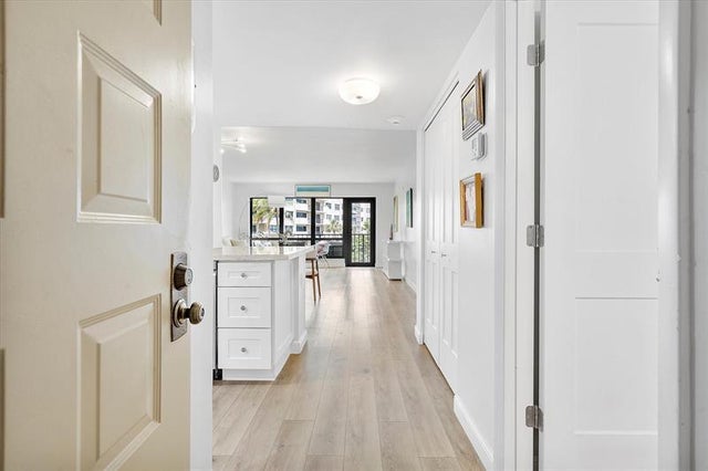 5 of 25 - 5000 N Ocean Blvd 306, Lauderdale By The Sea, FL