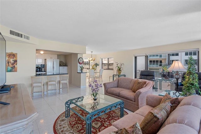 3 of 42 - 3800 Galt Ocean Dr 511, Fort Lauderdale, FL