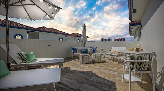 4 of 34 - 816 Ne 7th St C, Fort Lauderdale, FL