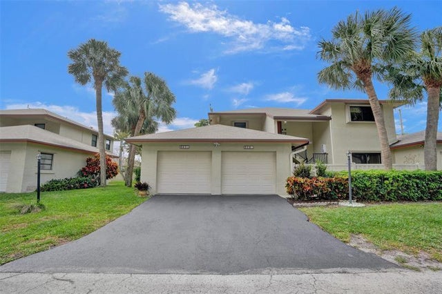1 of 32 - 1750 Ne 39th Ct 807, Lighthouse Point, FL