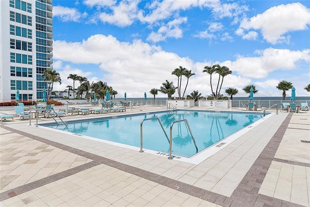1 of 24 - 1620 S Ocean Blvd 15j, Lauderdale By The Sea, FL