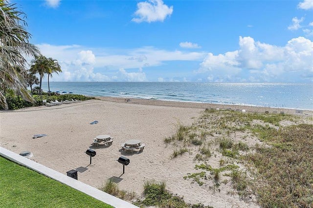 2 of 24 - 1620 S Ocean Blvd 15j, Lauderdale By The Sea, FL