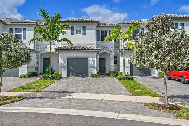 2 of 51 - 4614 Nw 120th Way 4614, Coral Springs, FL