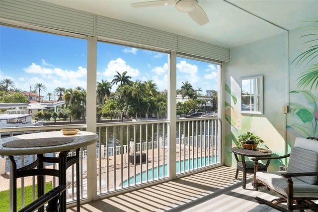 3 of 15 - 1332 Bayview Dr 203, Fort Lauderdale, FL
