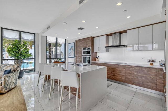 5 of 48 - 100 E Las Olas Blvd 1701, Fort Lauderdale, FL