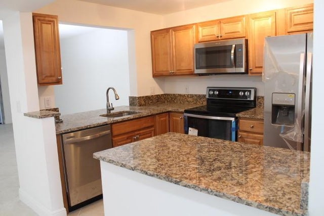 3 of 16 - 1284 S Military Trl 221, Deerfield Beach, FL