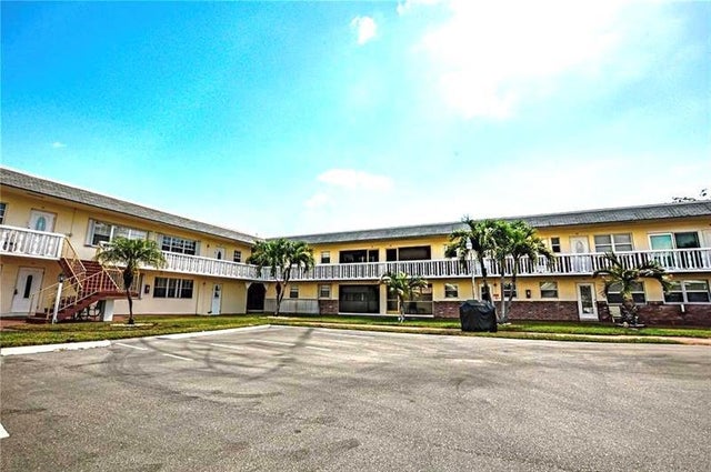 3 of 20 - 1455 N 12th Ct 2b, Hollywood, FL