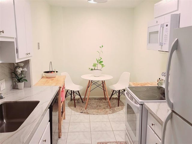 4 of 29 - 4330 Hillcrest Dr 705, Hollywood, FL