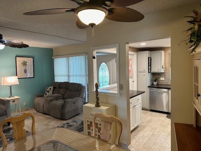 5 of 36 - 808 Se 7th Street 101b, Deerfield Beach, FL