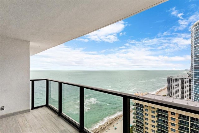 1 of 45 - 2301 S Ocean Dr 2608, Hollywood, FL