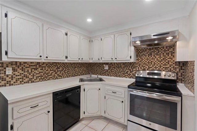 3 of 22 - 2100 Sans Souci Blvd 1410, Miami, FL