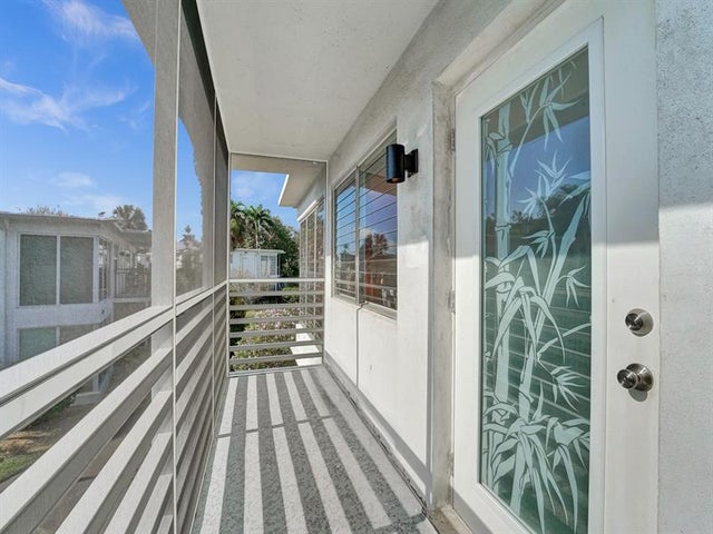 1 of 37 - 1115 Se 14th Pl 19c, Fort Lauderdale, FL