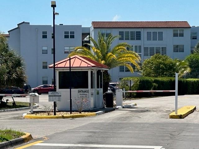 2 of 37 - 2861 Somerset Dr 312, Lauderdale Lakes, FL