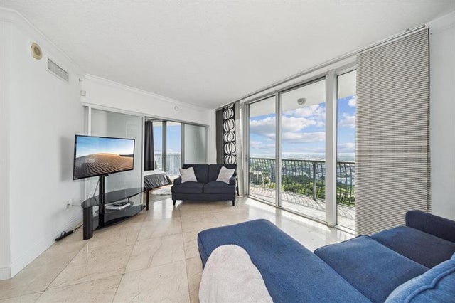 1 of 27 - 1750 N Bayshore Dr 4315-a, Miami, FL