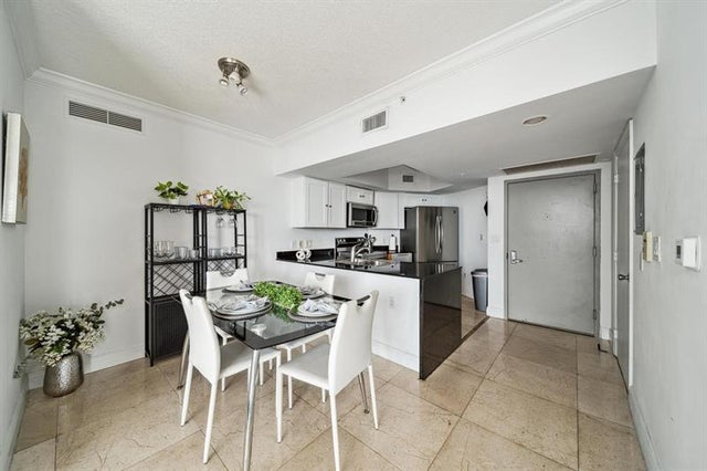 5 of 27 - 1750 N Bayshore Dr 4315-a, Miami, FL