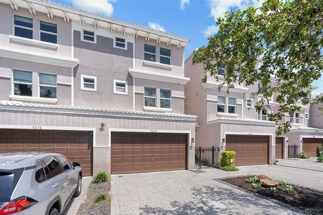 3 of 60 - 1412 Ne 26th Ave 1412, Fort Lauderdale, FL