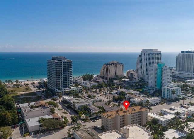 711 N Birch Rd 105, Fort Lauderdale