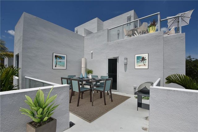 1 of 33 - 783 Ne 4th Ave, Fort Lauderdale, FL