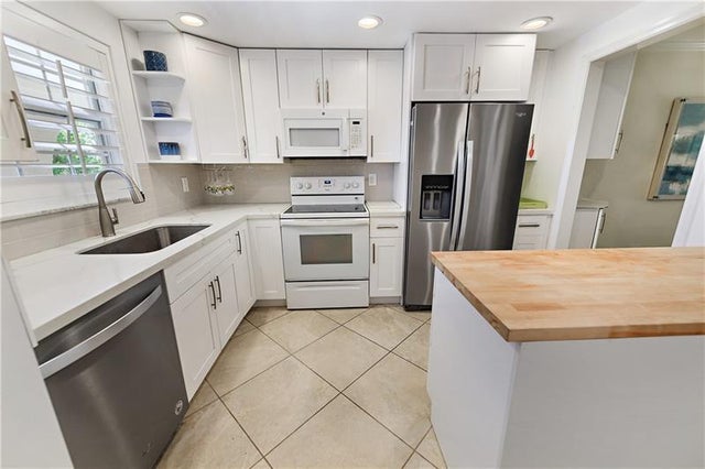 5 of 40 - 775 Jeffery St. 303, Boca Raton, FL
