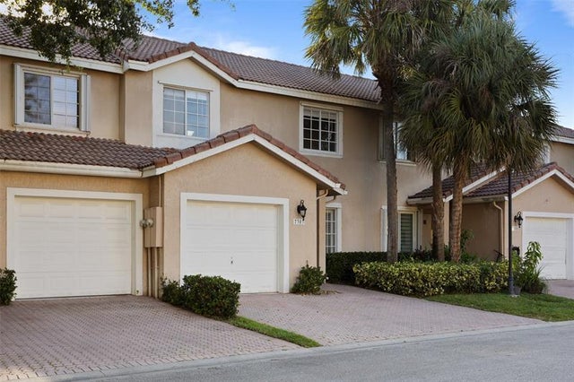1 of 39 - 7303 Nw 61st Ter 7303, Parkland, FL