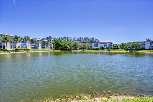3 of 25 - 1902 Bermuda Cir H3, Coconut Creek, FL