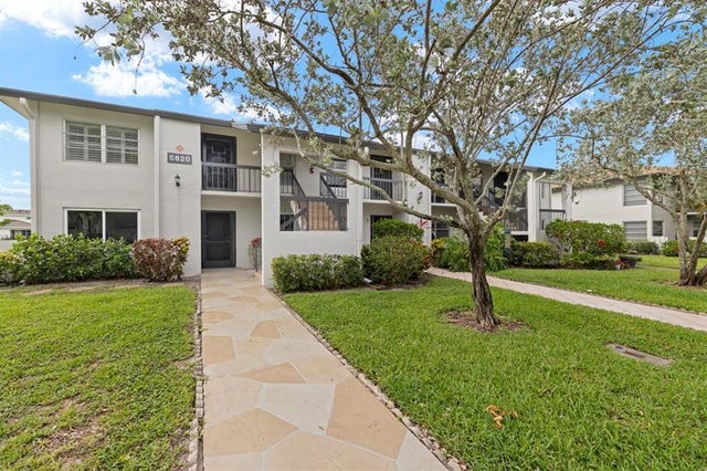 1 of 27 - 5820 Sugar Palm Ct E, Delray Beach, FL