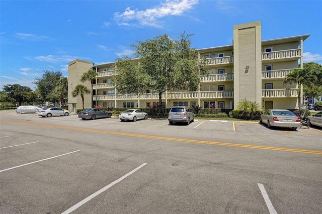 2 of 38 - 3038 Berkshire B 3038, Deerfield Beach, FL